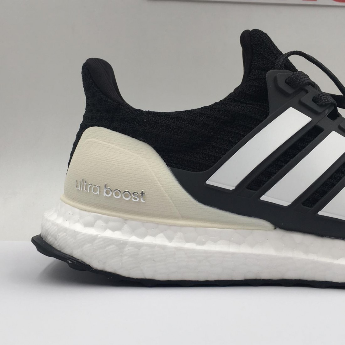 ultra boost 4.0 canada